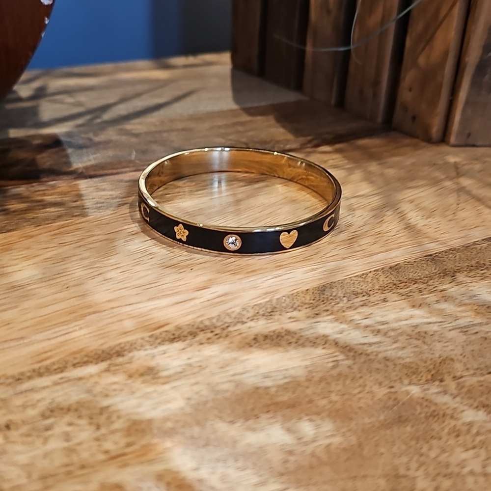 Coach Black Enamel And Rhinestone Gold Toned Braclet - Picture 5 of 7